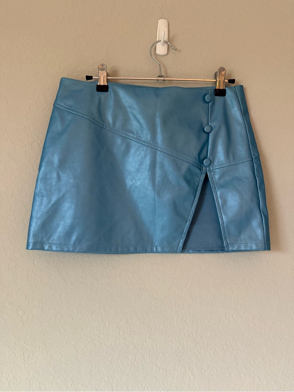 Superdown Size S Blue Faux Leather Mini Skirt with Buttoned Front Slit